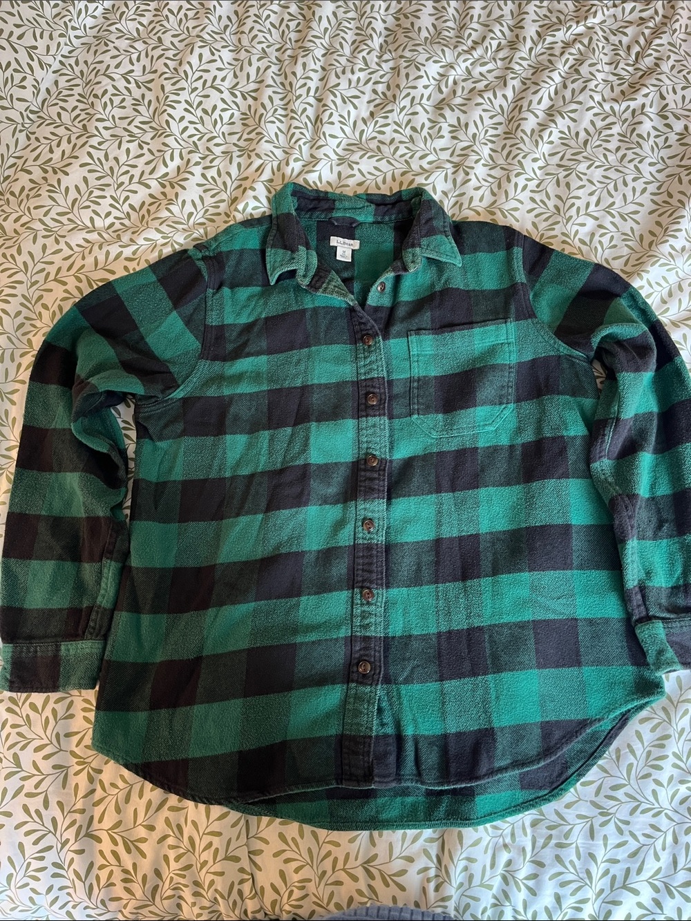 L.L. Bean Women’s Flannel Button Down - Relaxed fit - sz medium